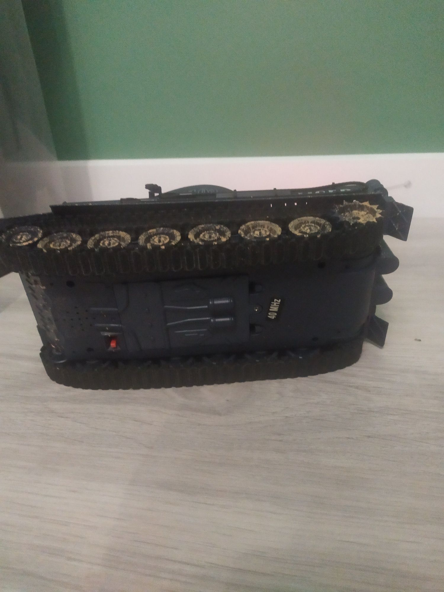 Танк на пульте  тигр