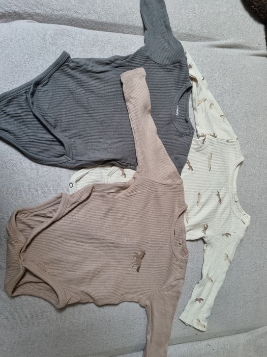 Body niemowlęce rozmiar.80