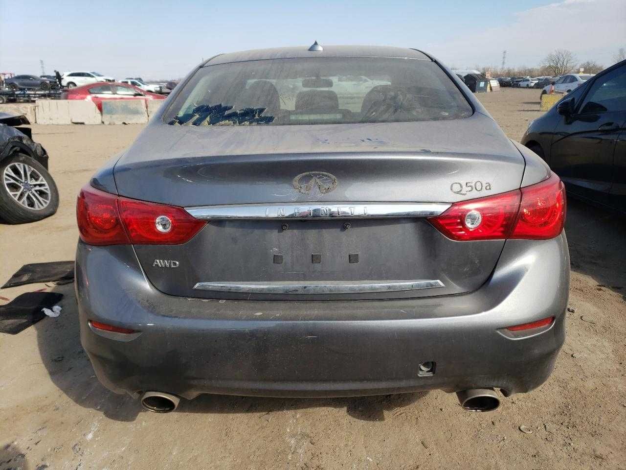 Infiniti Q50 Base 2015