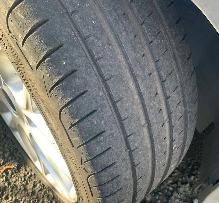 Pneus Goodyear Assymetric 5 - 245/40 R19