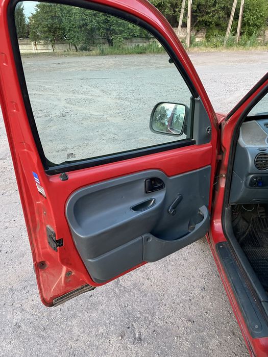 Renault Kango 1.9D 2001 год на ходу kangoo