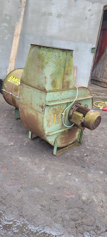 Piec wentylator promieniowy 5,5kW Rako suszarni wentylacji