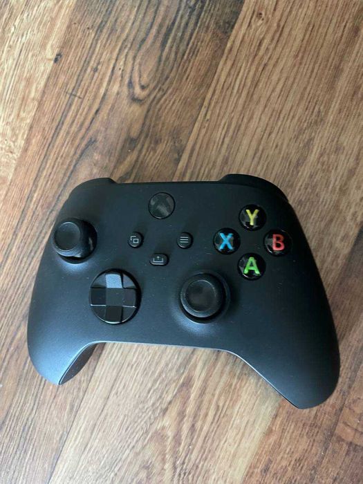 Продам Xbox Series X (б.у.) + Read Dead Redemption 2 (Steel books)