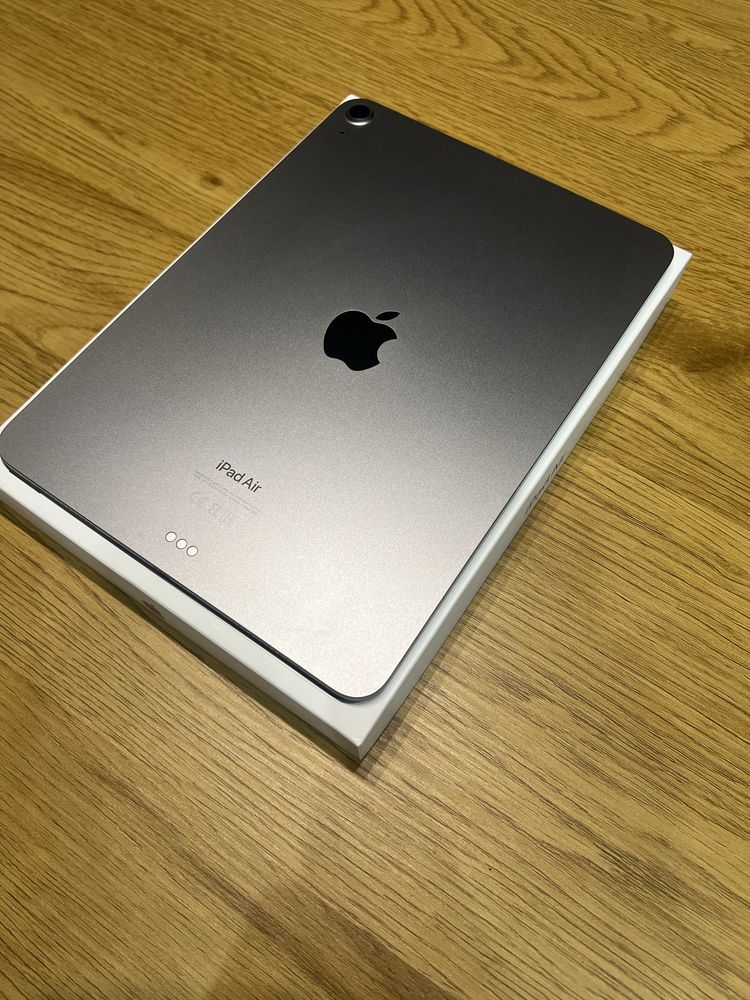 iPad Air 11 cali M2 (2024) + Apple Pencil USB-C + Apple Magic Keyboard
