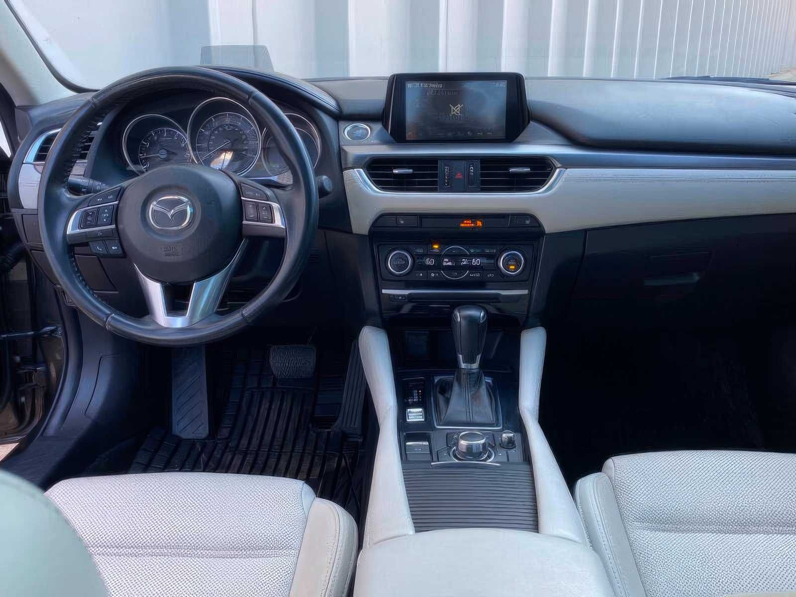 2016 Mazda MAZDA6 i Grand Touring
