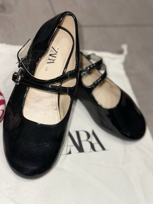Продам ласковые туфельки Zara