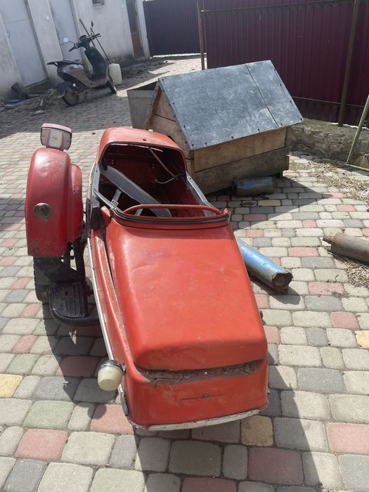 Продам мотоцикл ИЖ ПЛАНЕТА 5 віддам разом з коляскою