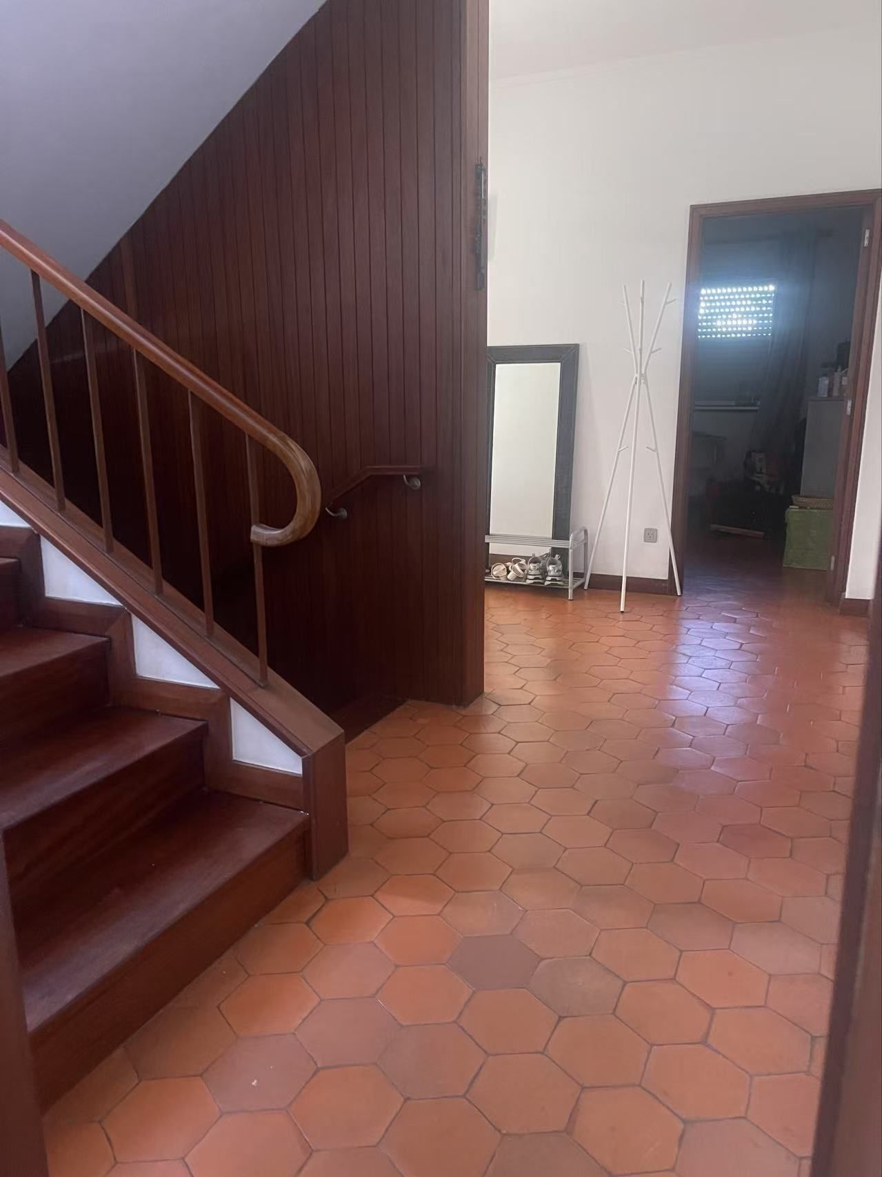 Arrendo 2 quartos em Custóias