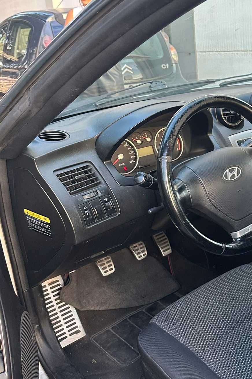 Hyundai coupe Tiburon 1.6 FX