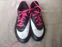 Korki Nike 37,5  Bravata