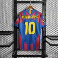 Camisola de Futebol do Barcelona Retro 2006 do Ronaldinho!