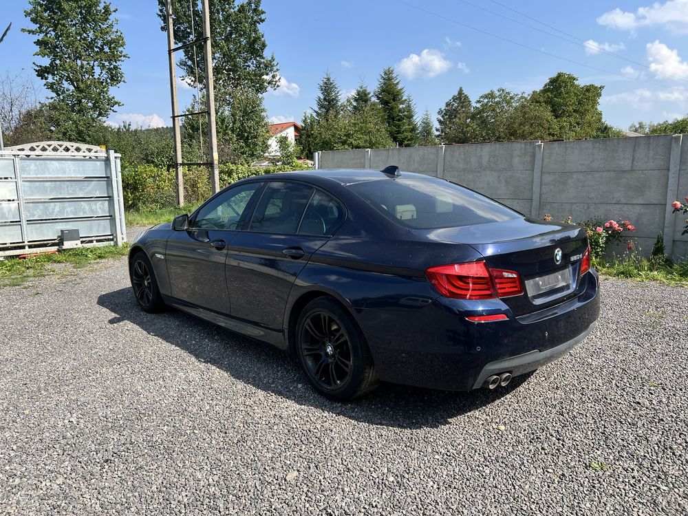BMW F10 mpakiet 520D N47d20c Anglik automat imperialblau