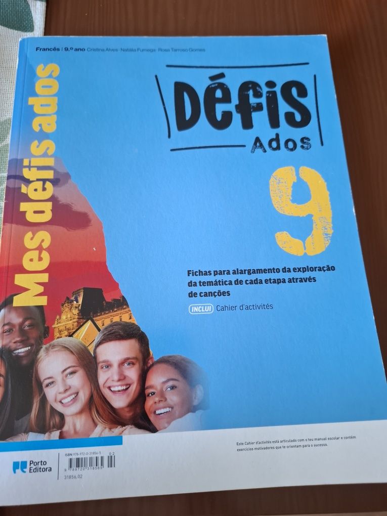 Livros de fichas do 9 ano