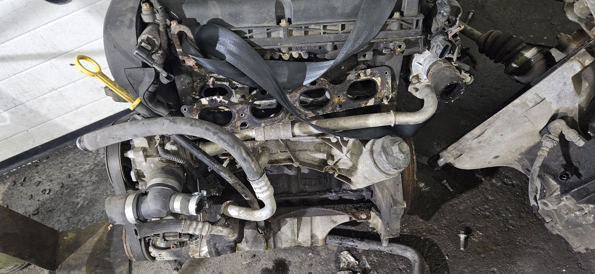Silnik Opel Z16XER 1.6 16v Astra H Zafira B Vectra C