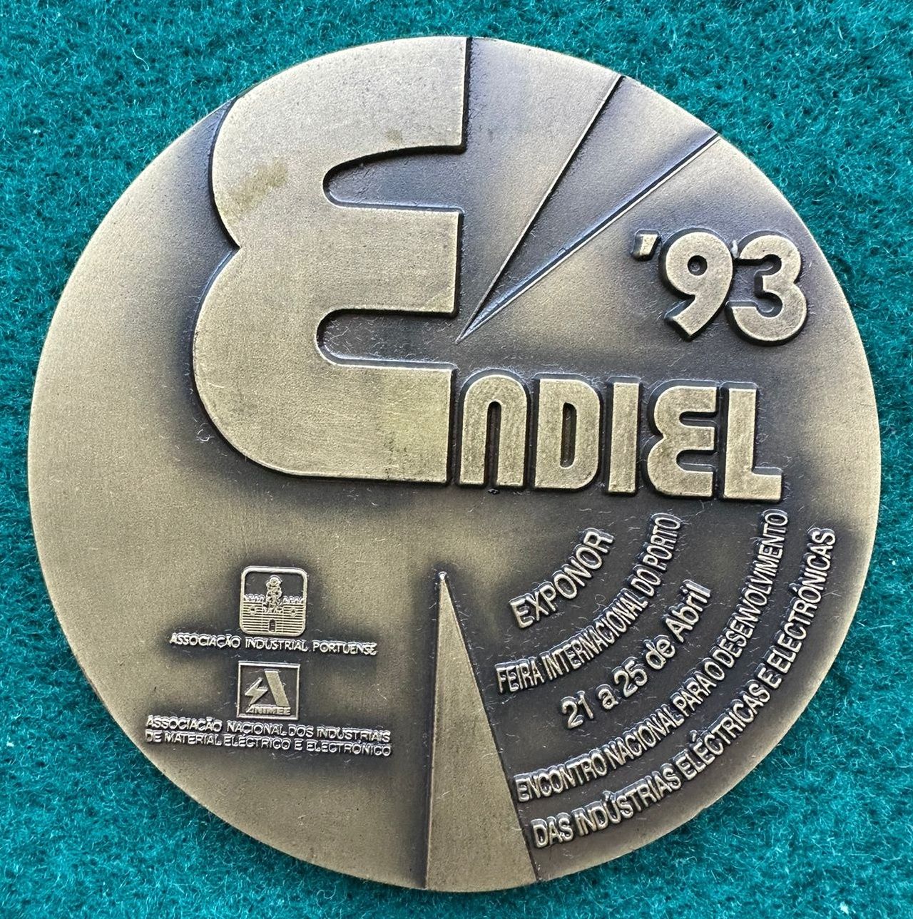 Medalha comemorativa em bronze