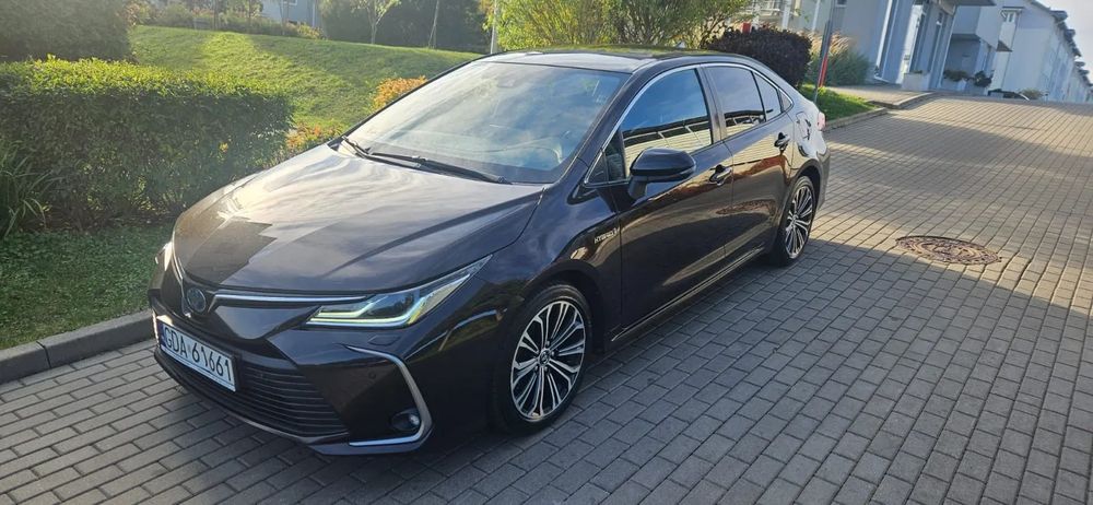 Toyota Corolla Toyota Corolla_SD_Hybrid 1,8VVT-I+H E-CVT automat COMFORT+STYLE+TECH