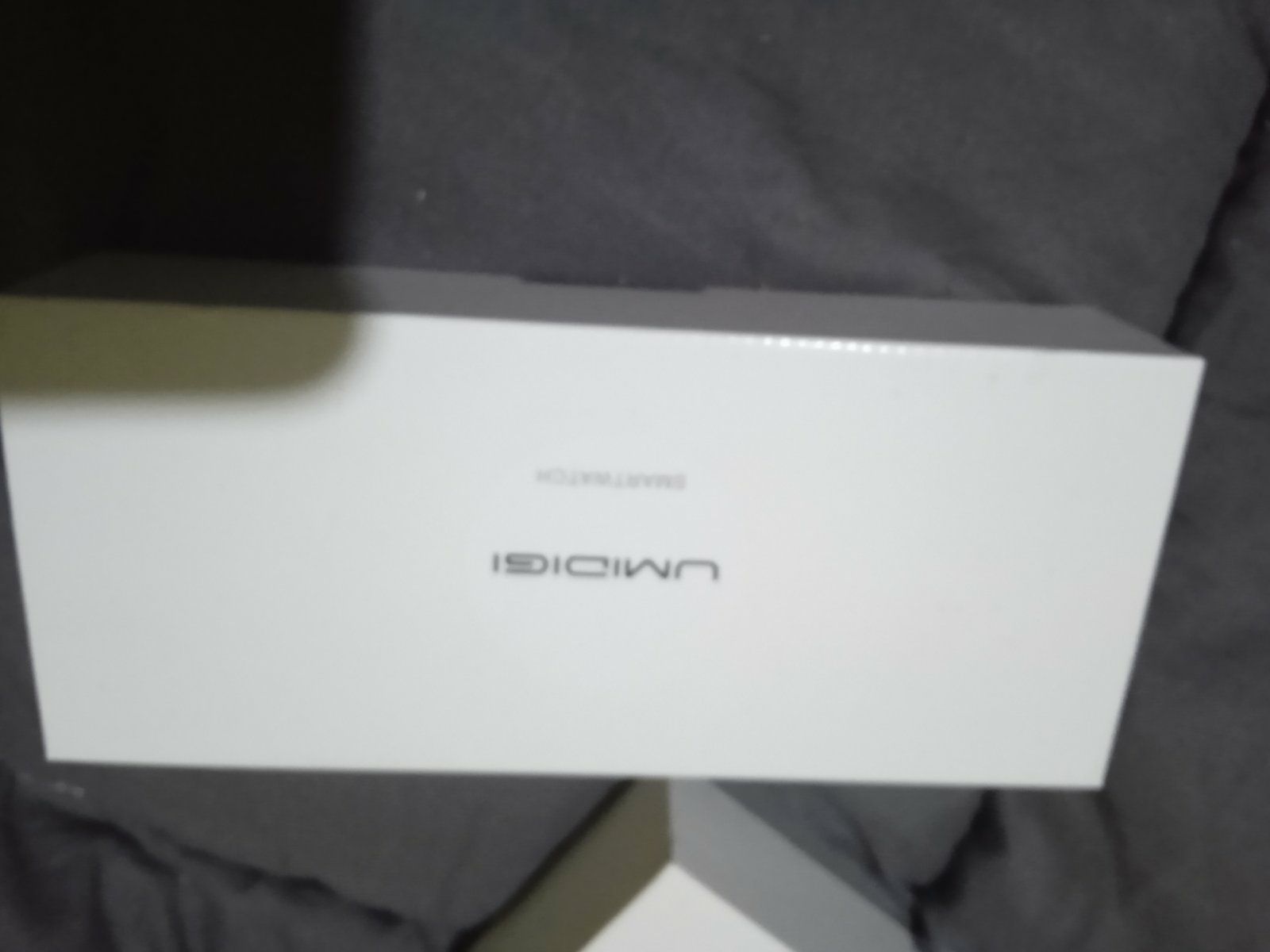 Смарт-годинник UMIDIGI Uwatch 5S  розові і чорні