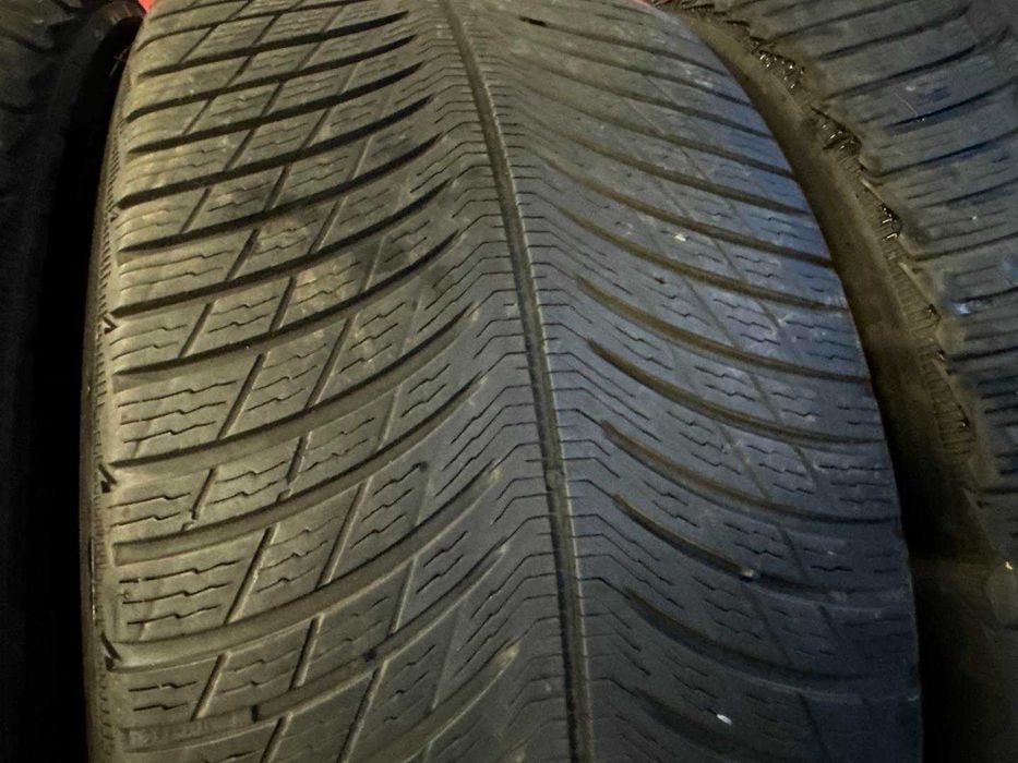 275/45R21 Michelin Pilot Alpin 5 SUV komplet opon zima 5,3mm nr2369