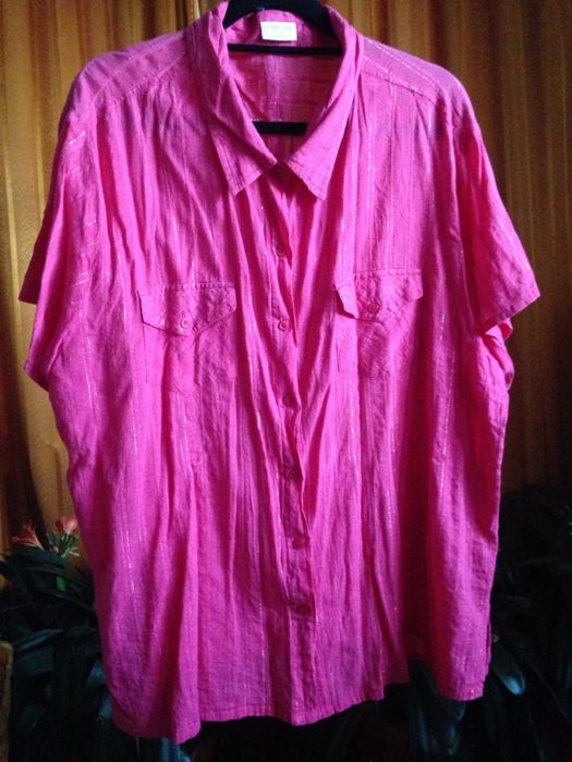 Bawełniana bluzka w rozm. 54/56.