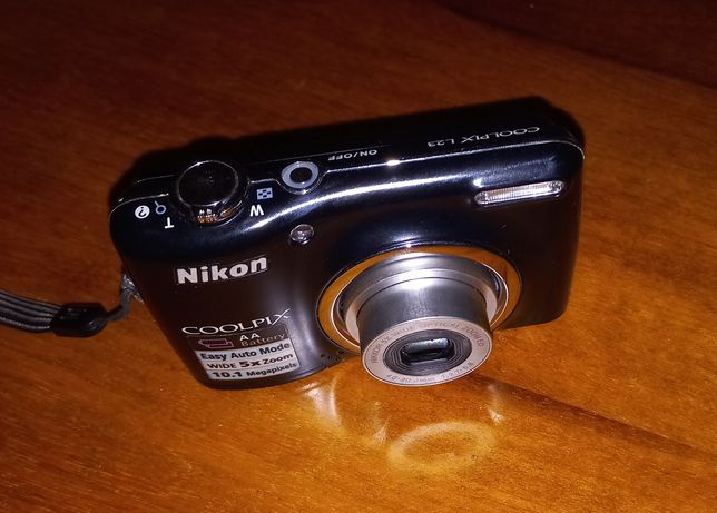 Цифровий фотоапарат Nikon COOLPIX L23