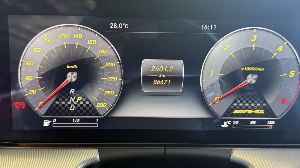 Mercedes E 220 d coupe AMG