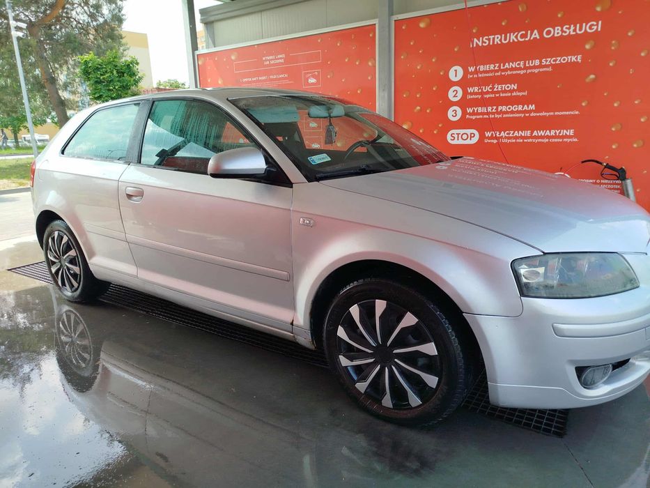 Audi A3 1,6 benzyna , 159tys przebiegu