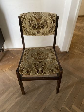 Krzesła - 4 sztuki