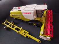 Kombajn Claas Lexion 780 Bruder