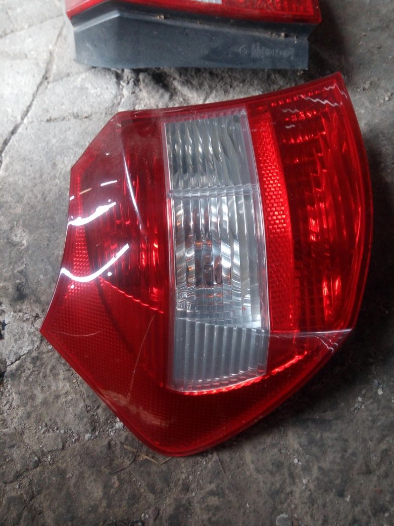 Lampy tylne BMW e87