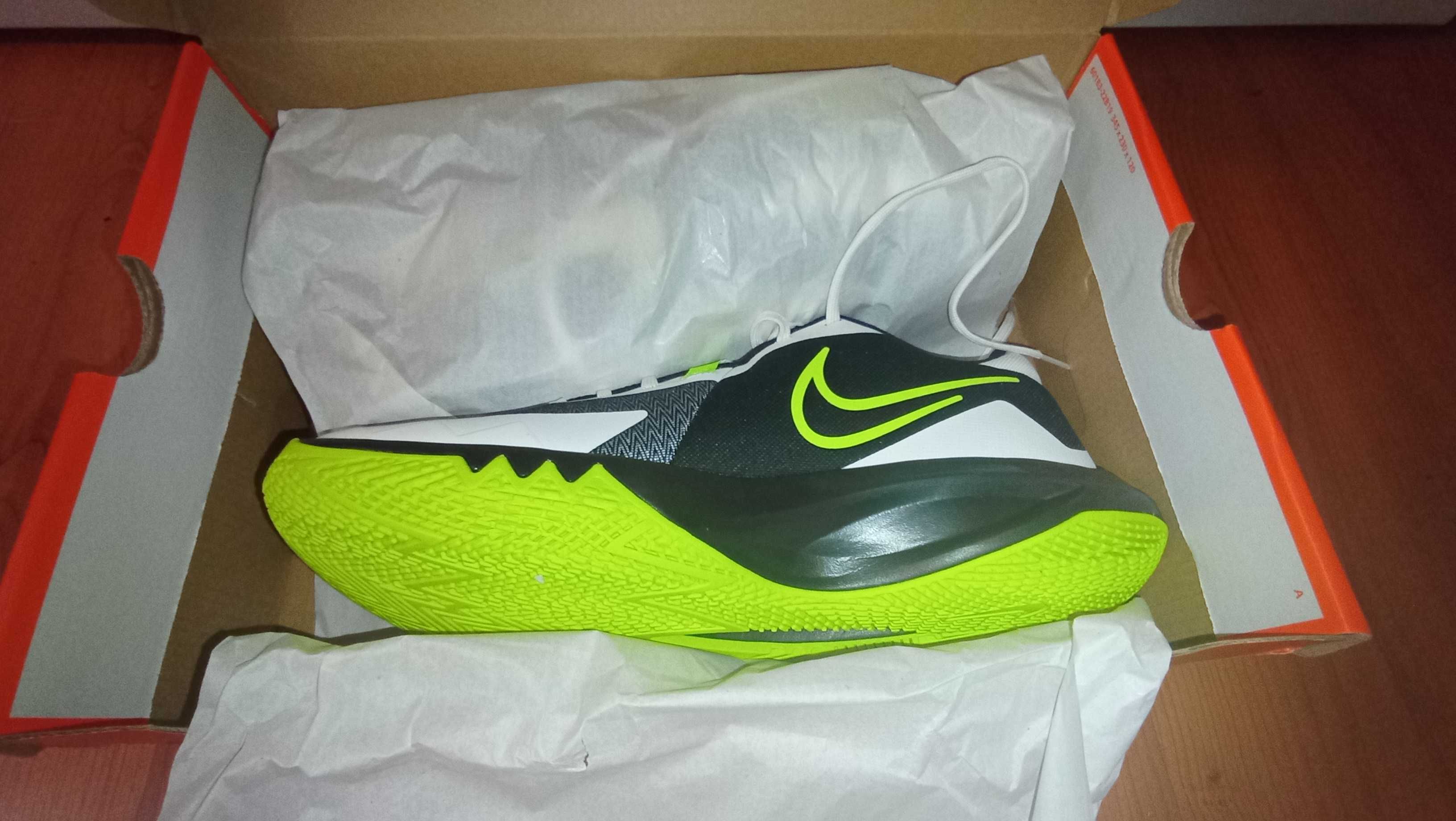 Sapatilhas de basquetebol Nike Precision 6 novas na caixa