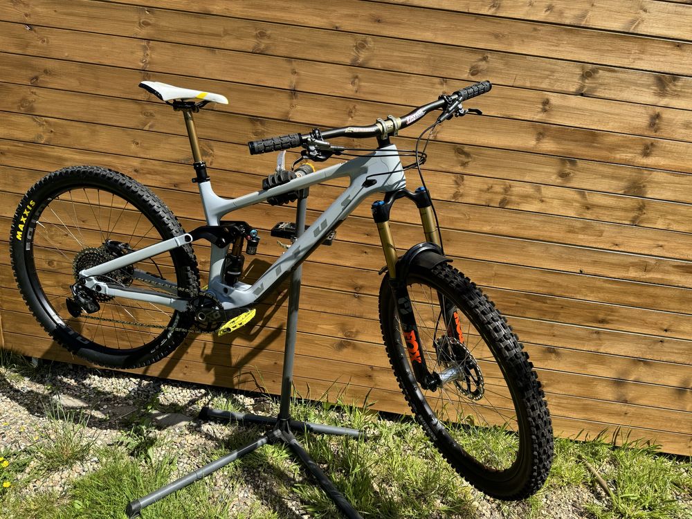 Hard Enduro Vitus Sommet CRX carbon WTB Industry9 Fox XX1 XTR