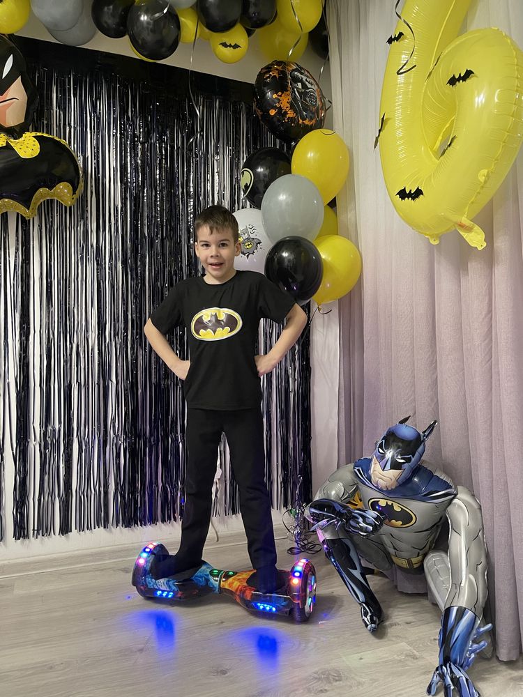 Шары фольгированные, колпаки,  шар цифра желтая, фотозона декор Бетмен