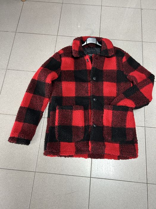 Casaco xadrez vermelho e preto “Novo”