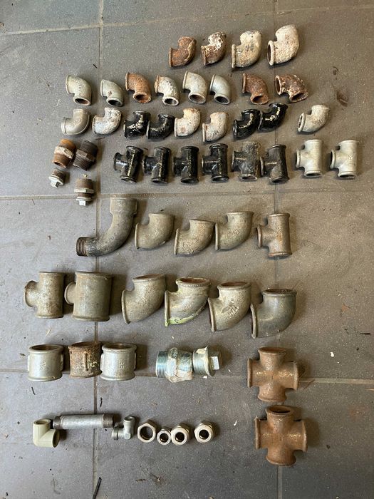 kolana, mufki, trójniki i inne zestaw