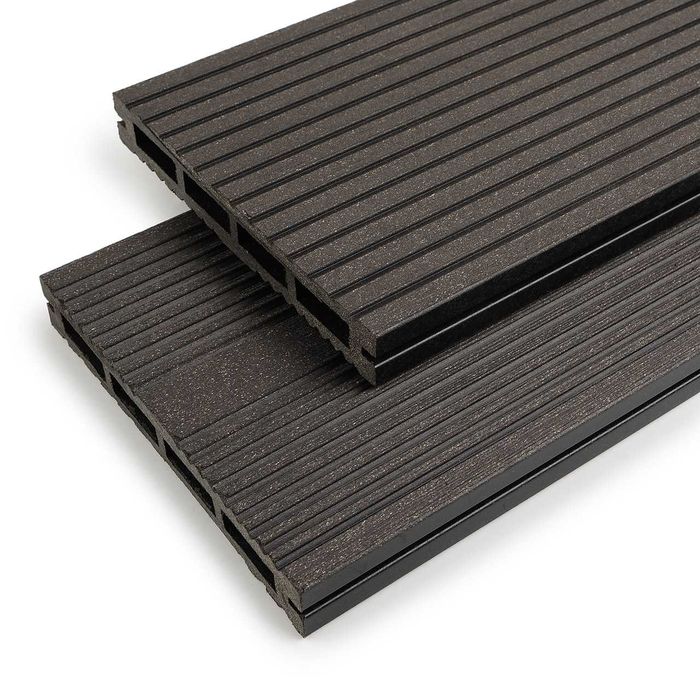 Терасна дошка із композитного матеріалу