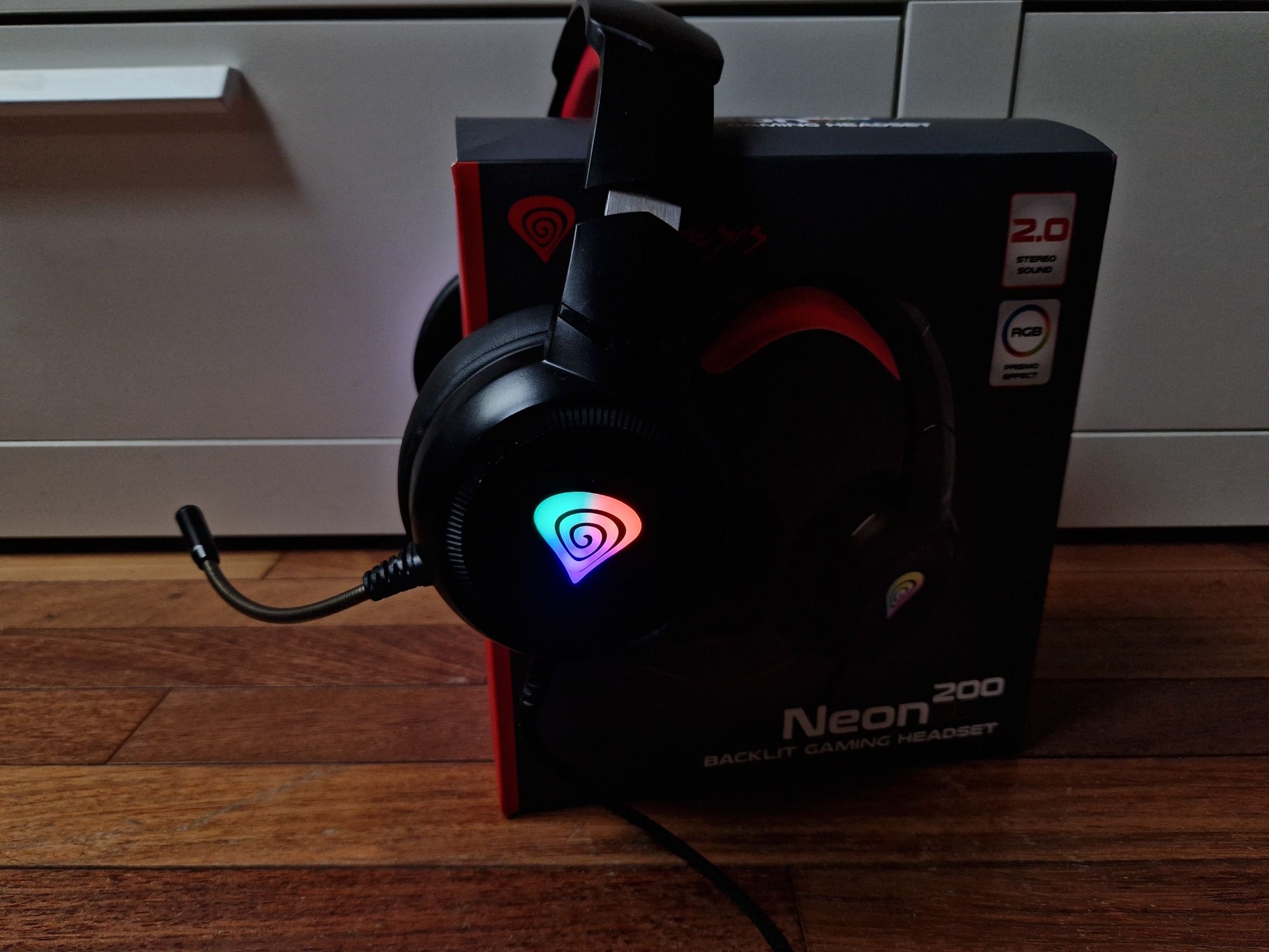 Słuchawki Genesis Neon 200 RGB