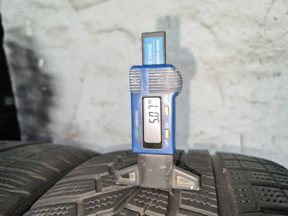 Dwie Opony zimowe 225/45R18 5mm Hankook Winter I'cept evo 2 2024r