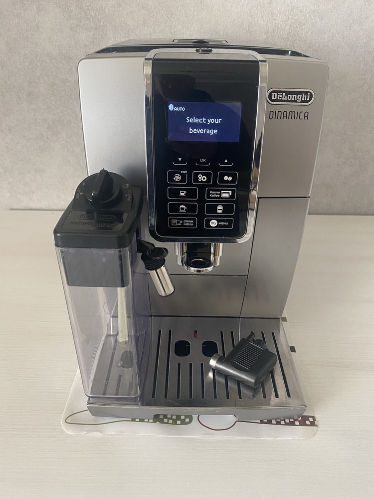 Кавомашина DeLonghi Dinamica Cappuccino ECAM352.57 як НОВА є Вибір