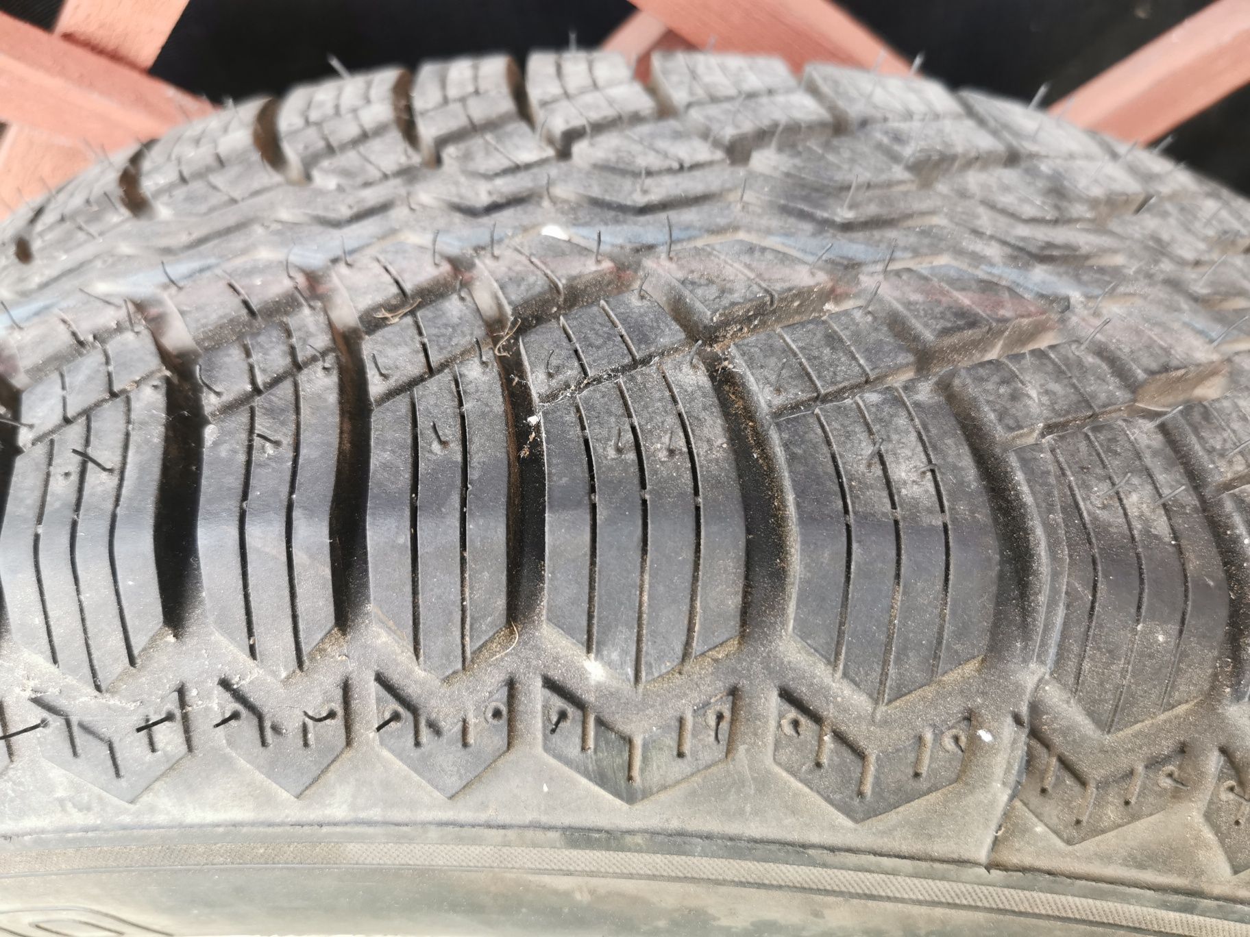 Koło zapasowe rozmiar 195 75 R15