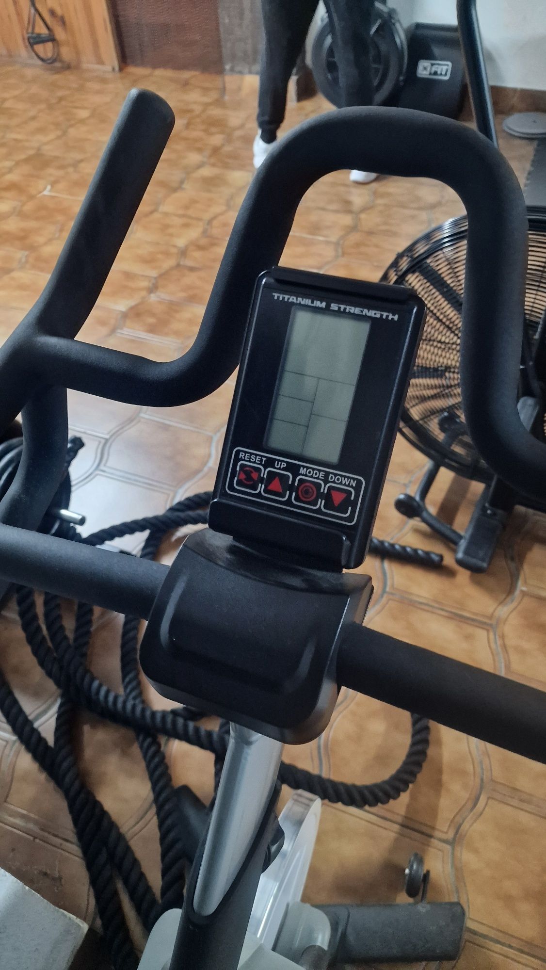 Bicicleta indoor volante 18kg