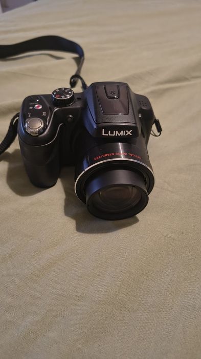 Câmera Digital Panasonic lz40