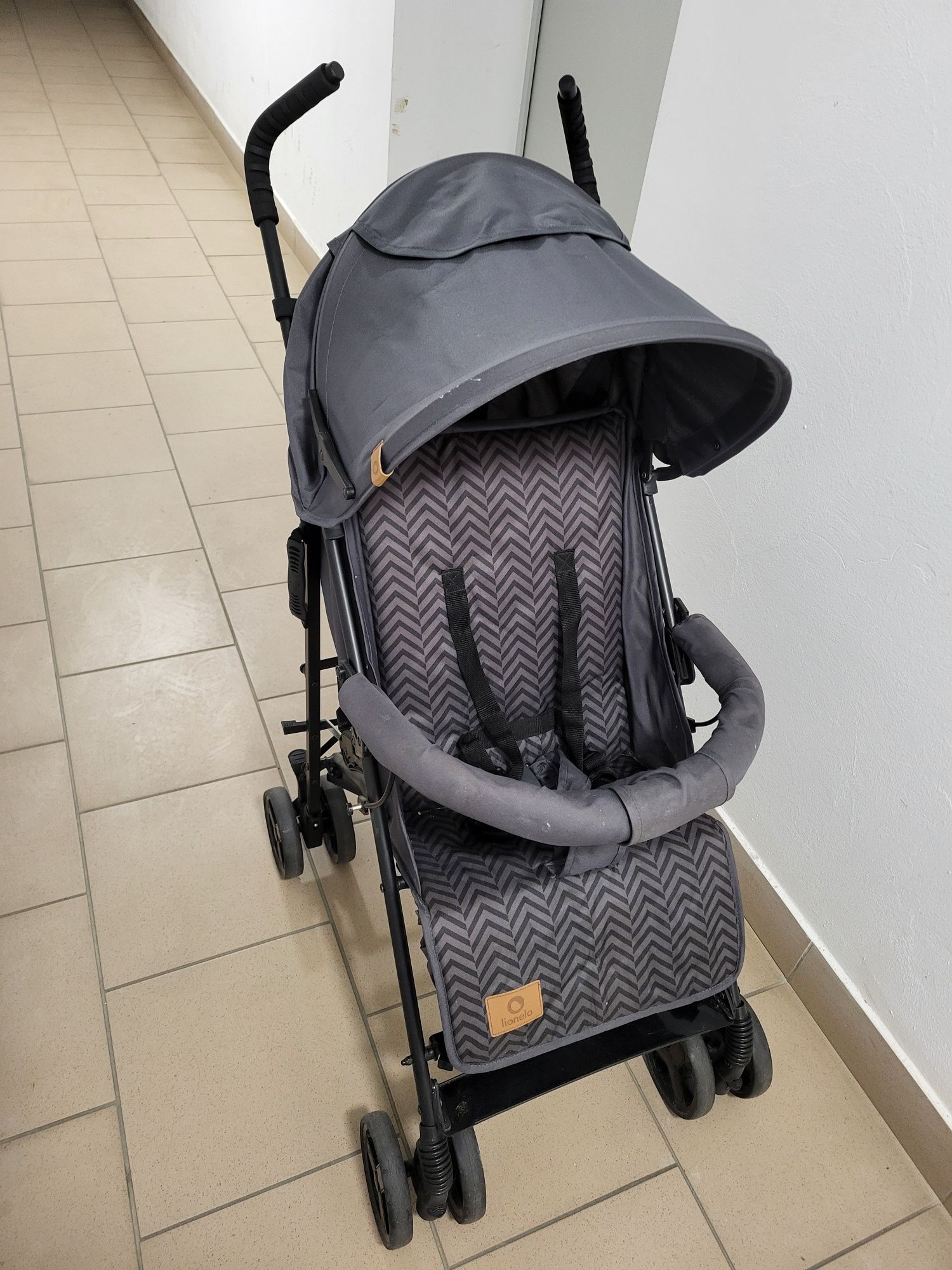 Wózek spacerowy Lionelo Elia