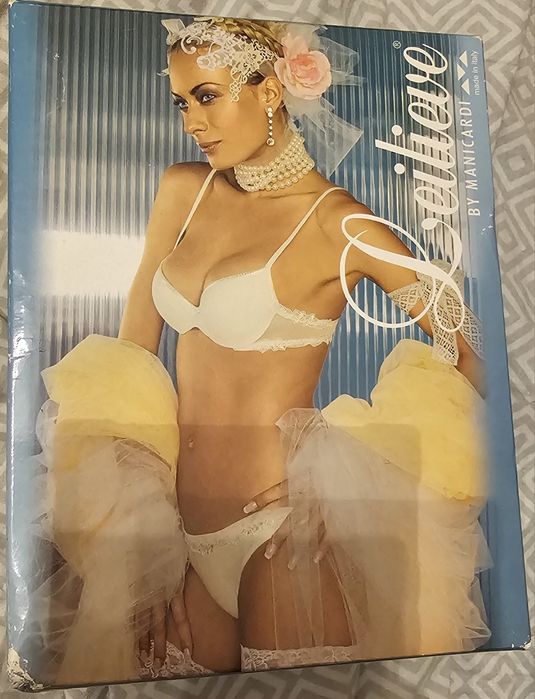 Комплект Бюстгальтер і трусики Leilieve