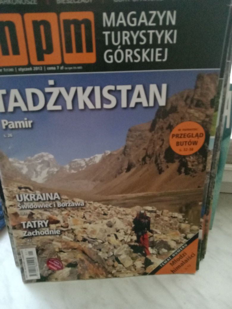 npm Magazyn turystyki górskiej nr 1/2012.