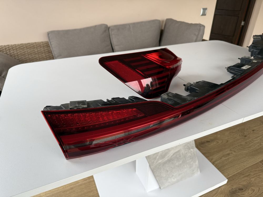 Задня оптика Audi e-tron  2019-2022р.в