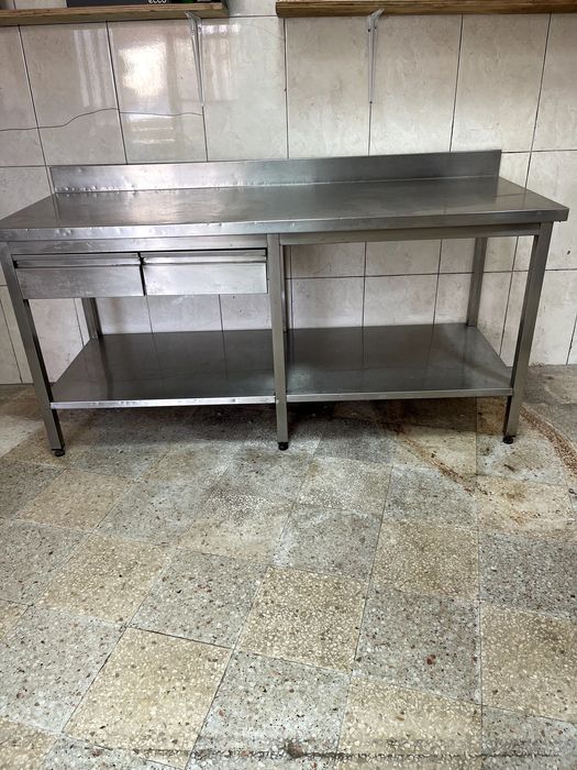 Mesa de trabalho Inox