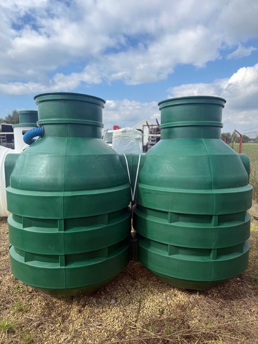 Przydomowa biologiczna oczyszczalnia ścieków, zbiorniki na deszczówkę