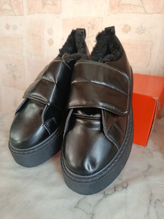 Утеплені лофери 37 розмір