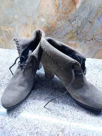 Жіночі черевики Paul Green