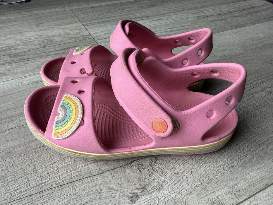 Sprzedam  sandały crocsy
